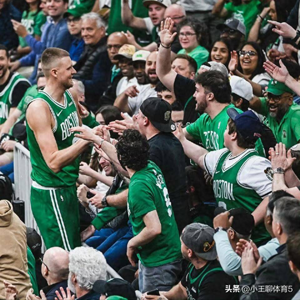 关于塔图姆爆冷击败澳大利亚队,挺进下一轮引爆全场!的信息 关于塔图姆爆冷击败澳大利亚队,挺进下一轮引爆全场!的信息